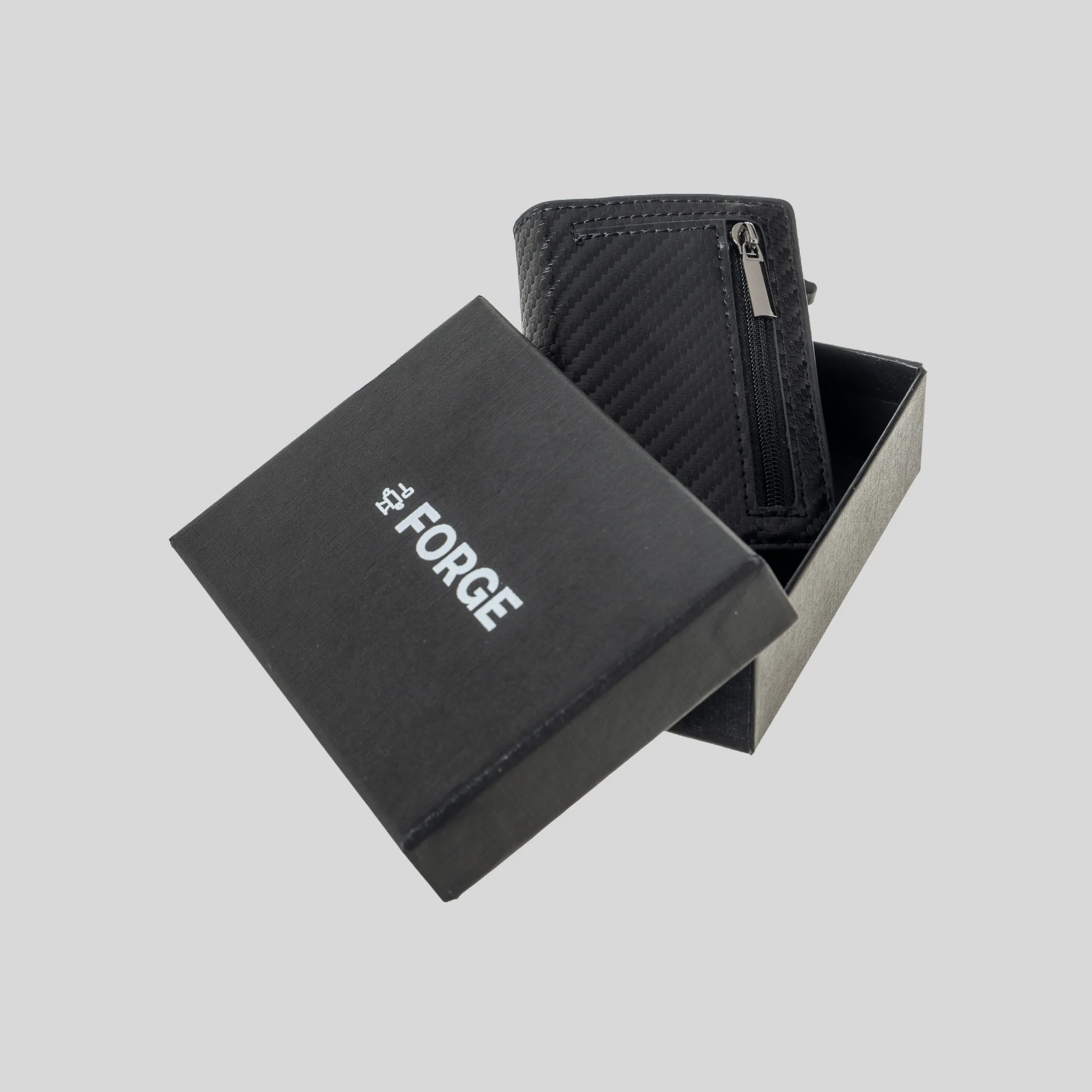 The Forge Carbon Wallet - Image 4