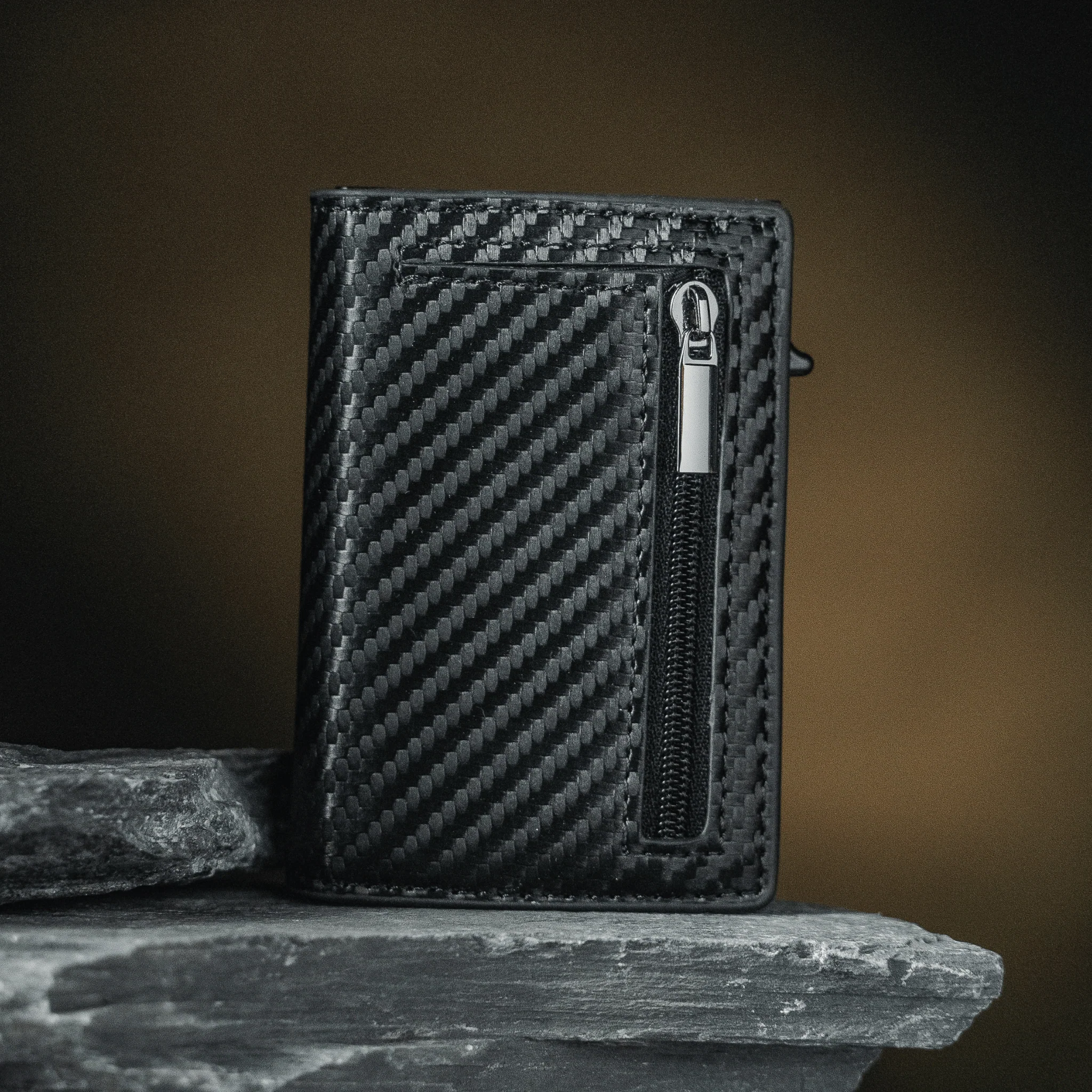 The Forge Carbon Wallet - Image 5